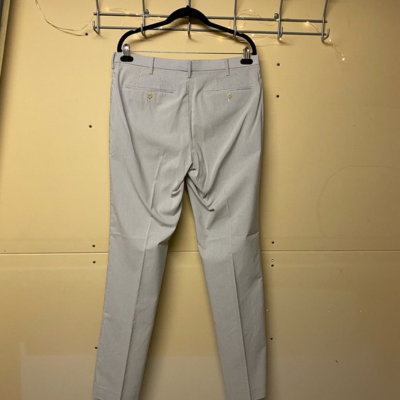 2/$75💥- PANTS | Men’s Uniqlo pin striped pants size 34x34 - Picture 3 of 4